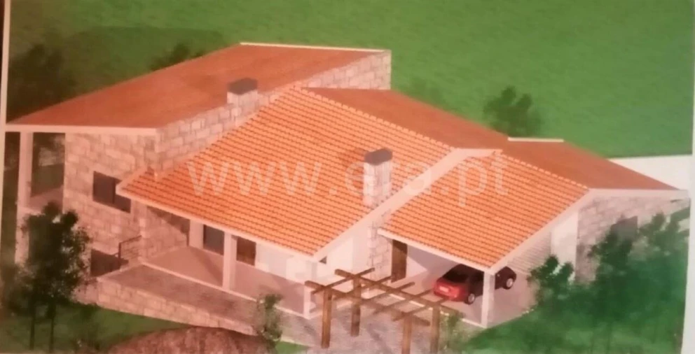 Terreno para Venda em Santiago de Piães Foto 2