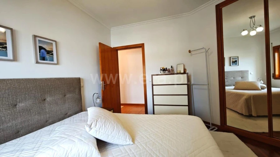 Apartamento T1 para Venda em Vila Boa do Bispo Foto 5
