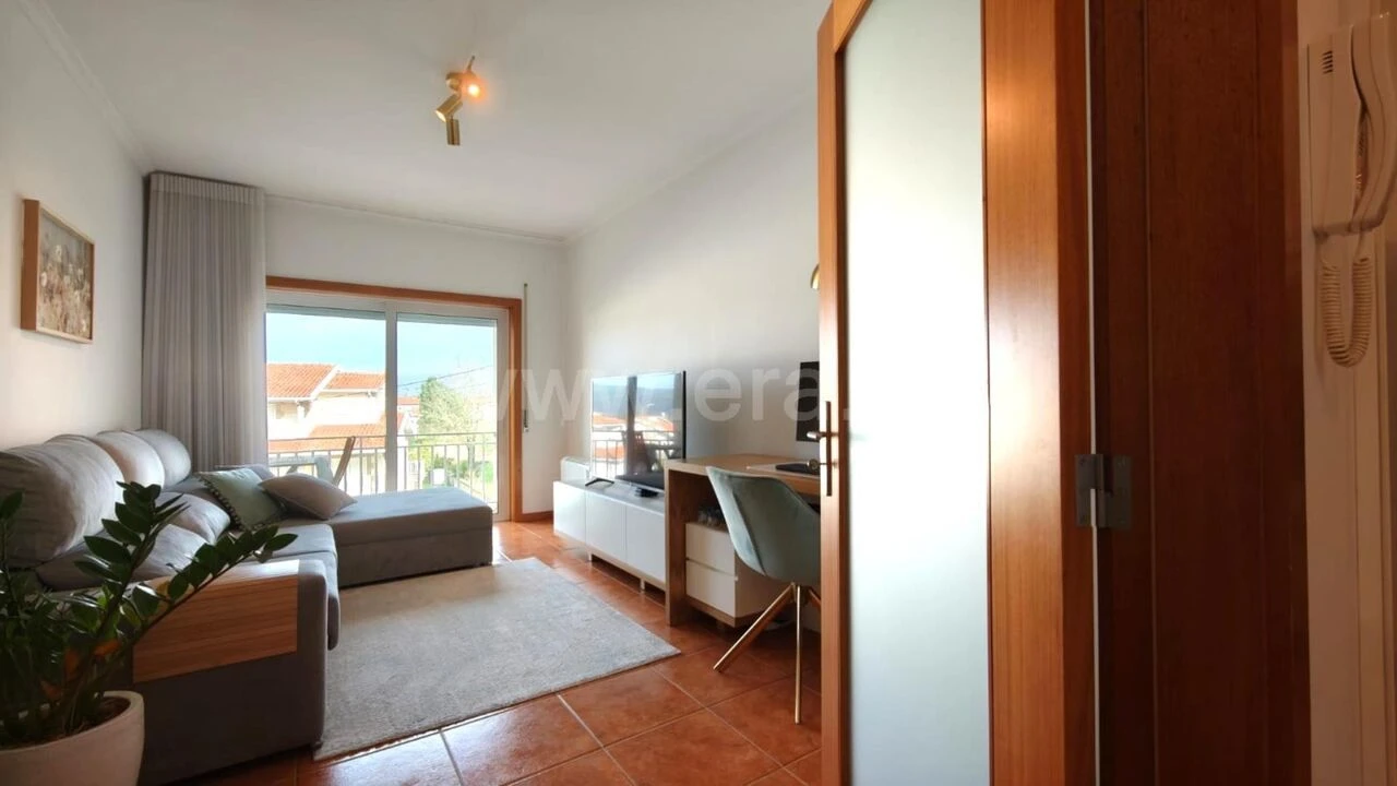 Apartamento T1 para Venda em Vila Boa do Bispo Foto 9