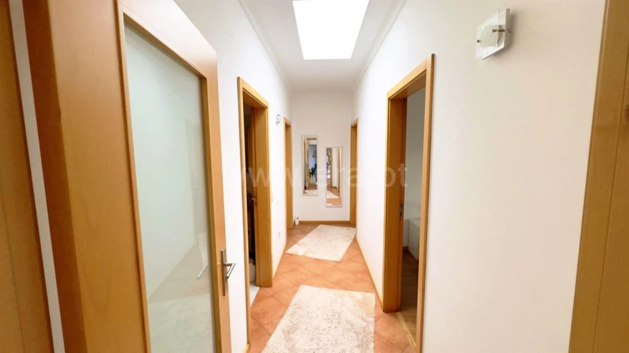 Moradia T3 para Venda em Castelões Foto 11