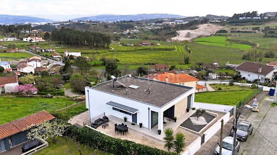 Moradia T3 para Venda em Castelões