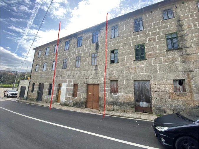 Moradia T0 para Venda em Paredes de Viadores e Manhuncelos Foto 2