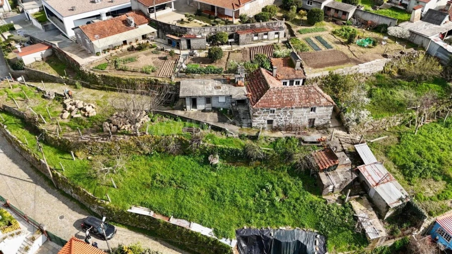 Moradia T0 para Venda em Alpendorada, Várzea e Torrão Foto 20