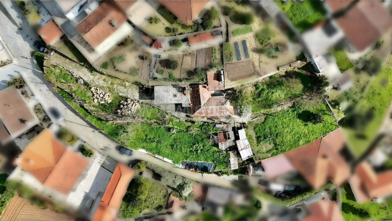 Moradia T0 para Venda em Alpendorada, Várzea e Torrão Foto 18