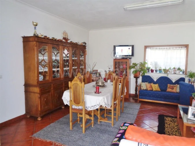 Moradia T4 para Venda em Marco Foto 4