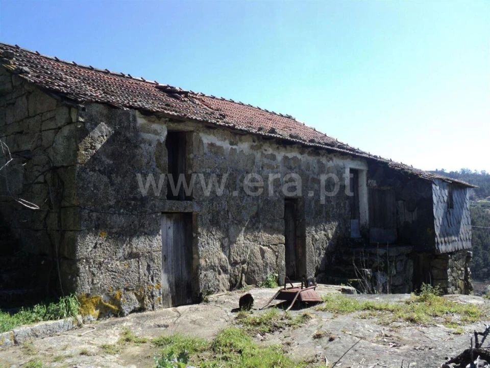 Moradia T0 para Venda em Sande e São Lourenço Foto 3