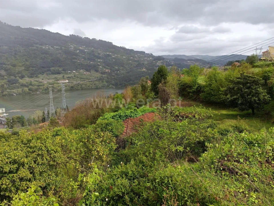 Moradia T0 para Venda em São Cristovão de Nogueira Foto 11