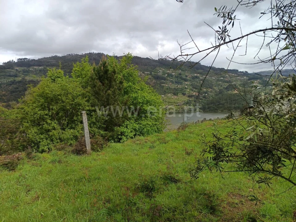 Moradia T0 para Venda em São Cristovão de Nogueira Foto 15