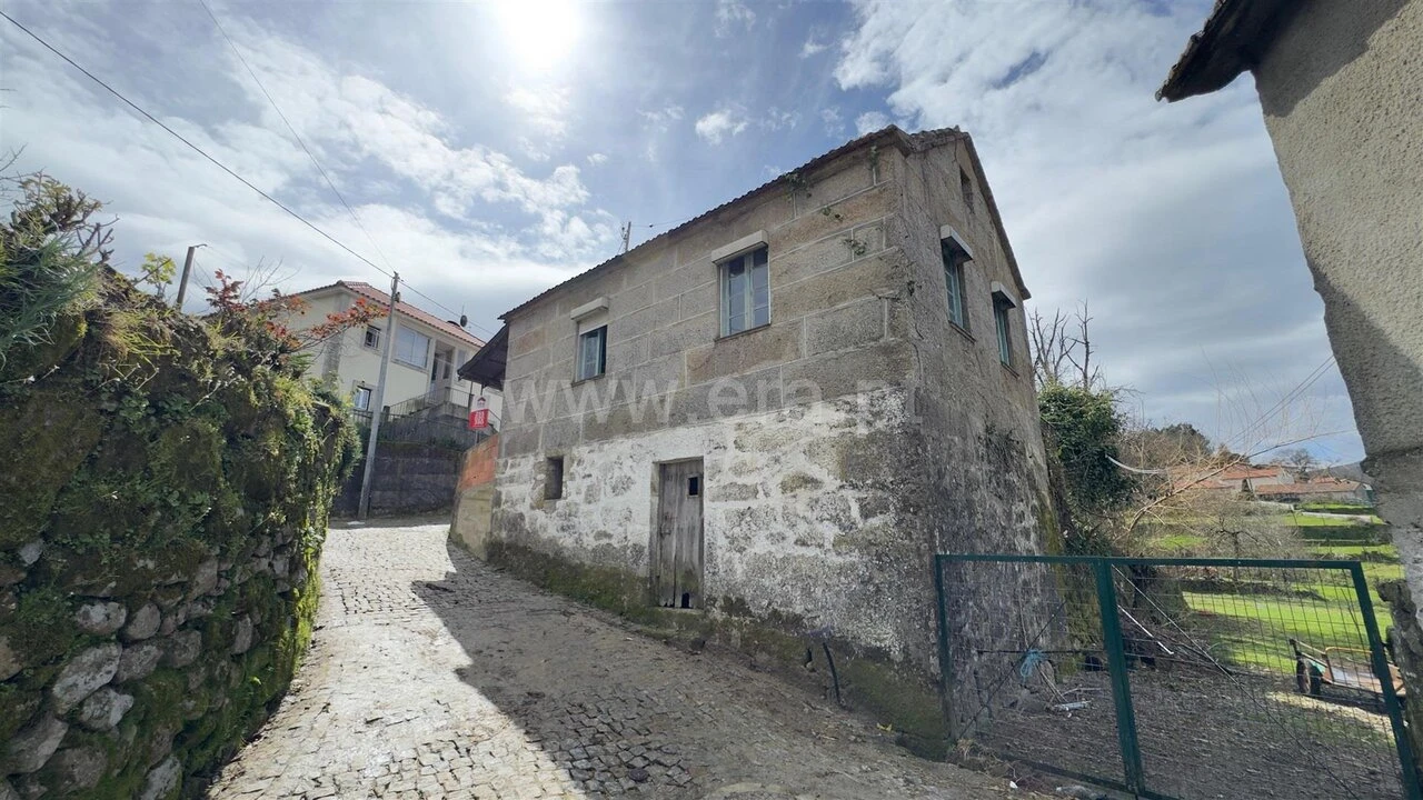 Moradia T0 para Venda em Tendais Foto 3