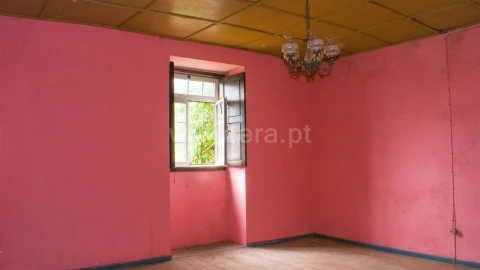 Moradia T4 para Venda em Gove