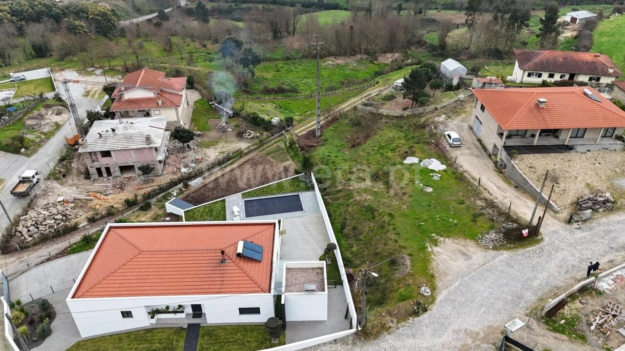 Terreno para Venda em Avessadas e Rosém Foto 5