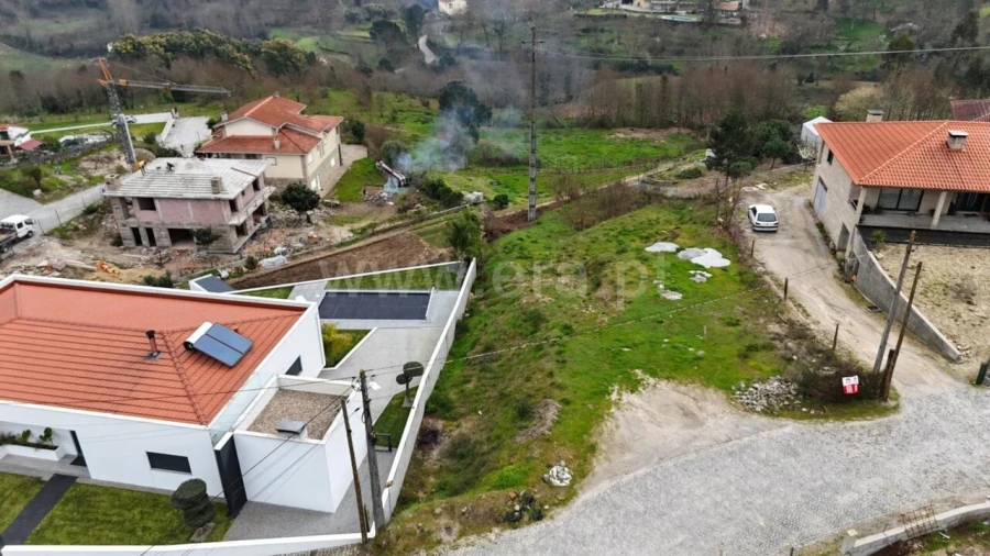 Terreno para Venda em Avessadas e Rosém Foto 2