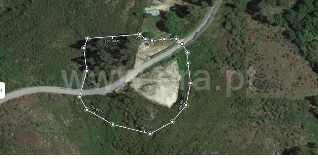 Terreno para Venda em Avessadas e Rosém Foto 1