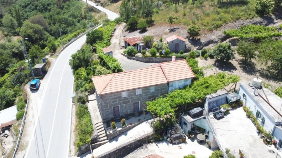 Moradia T3 para Venda em Gove Foto 1