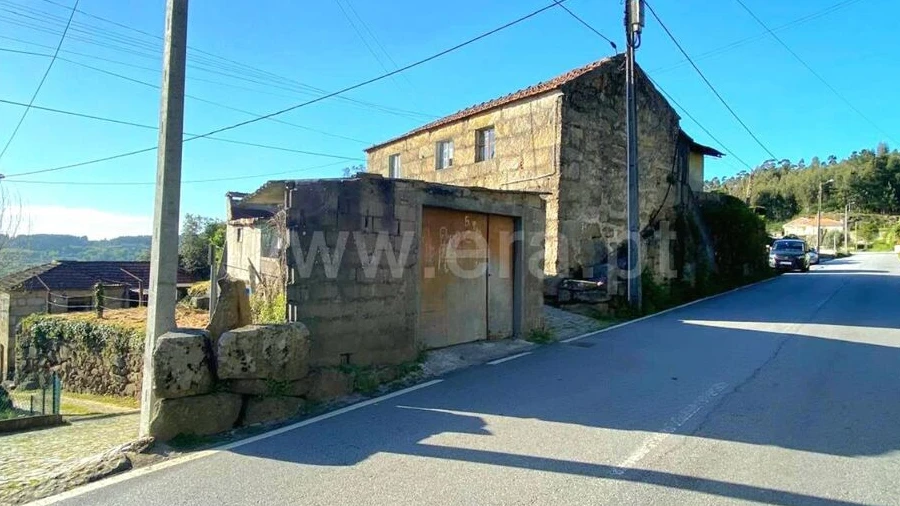 Moradia T0 para Venda em Penhalonga e Paços de Gaiolo