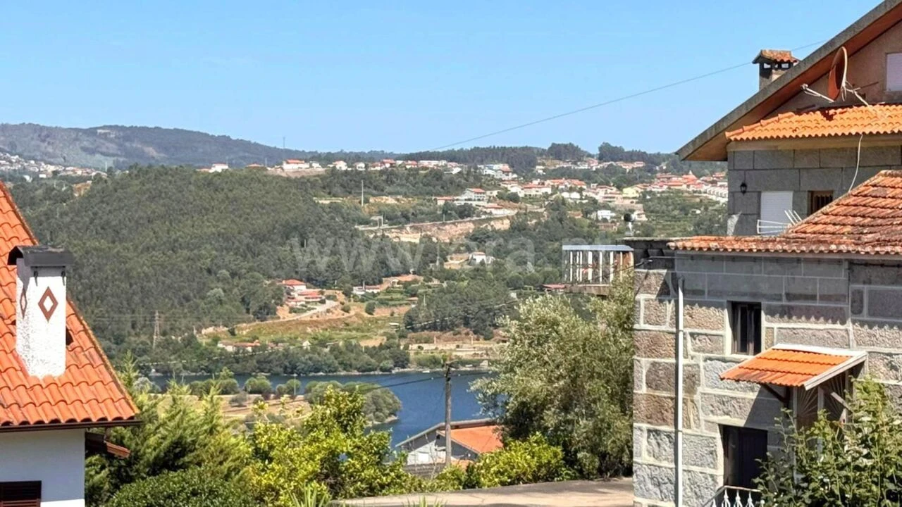 Moradia T2 para Venda em Alpendorada, Várzea e Torrão Foto 5