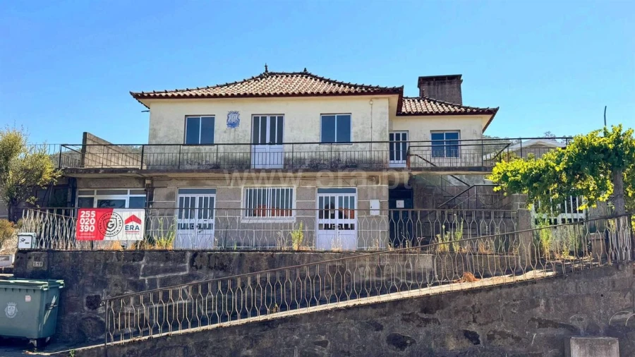 Moradia T2 para Venda em Alpendorada, Várzea e Torrão Foto 2