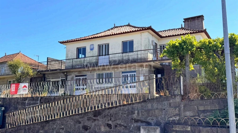 Moradia T2 para Venda em Alpendorada, Várzea e Torrão Foto 1