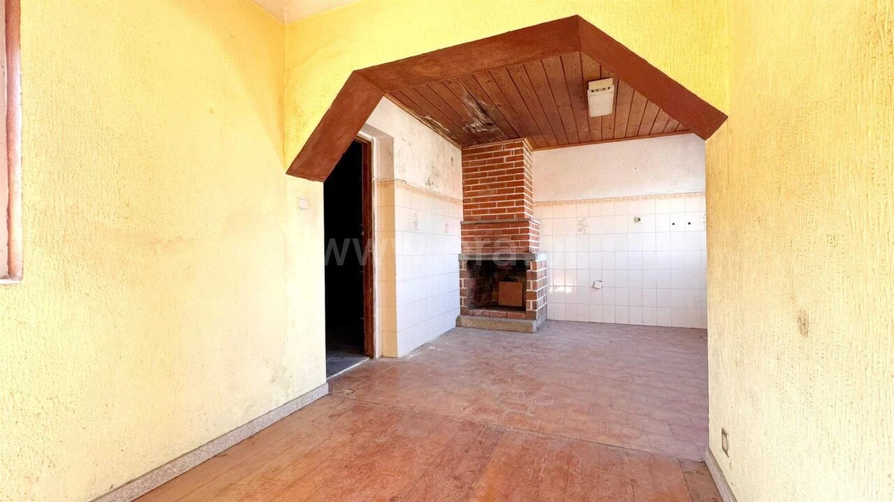 Moradia T2 para Venda em Alpendorada, Várzea e Torrão Foto 12