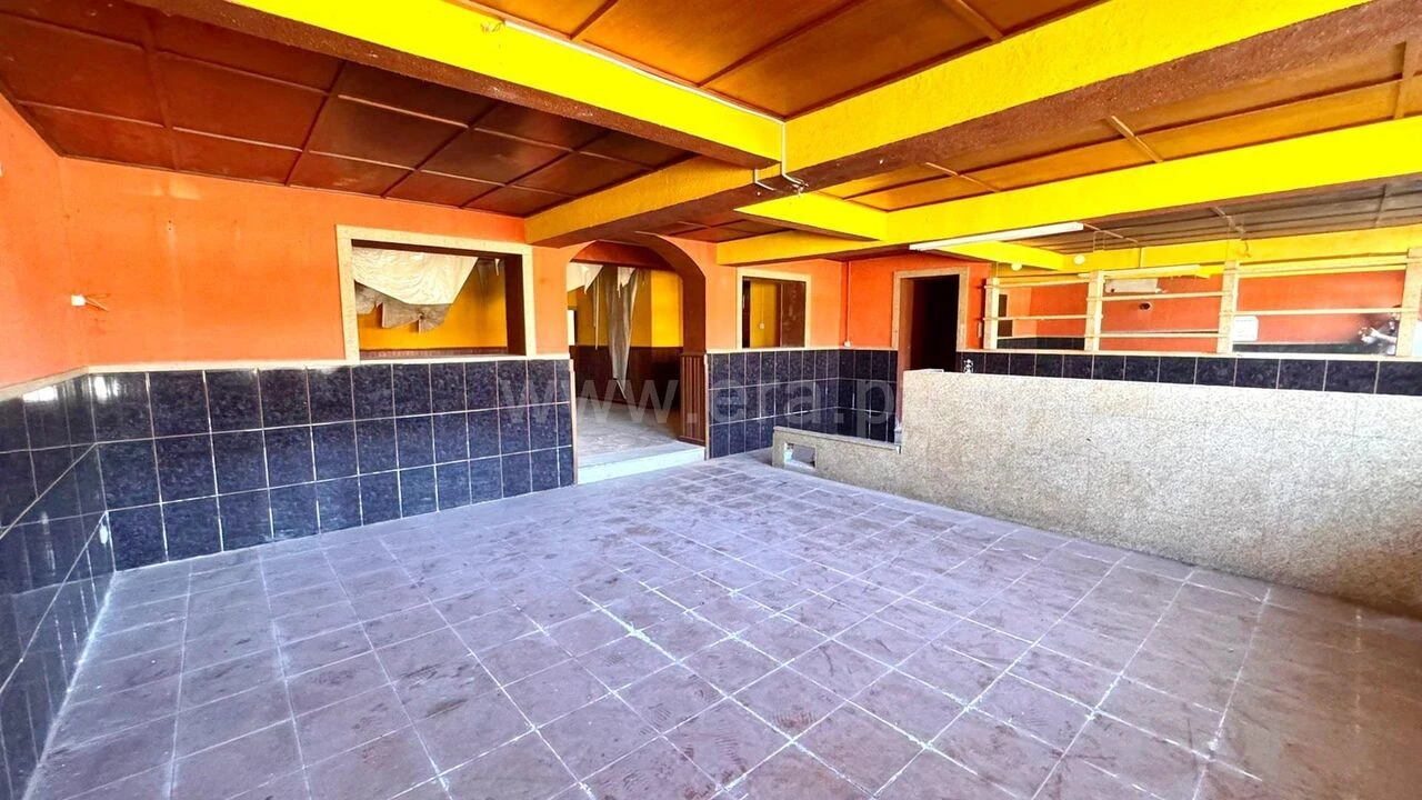 Moradia T2 para Venda em Alpendorada, Várzea e Torrão Foto 8