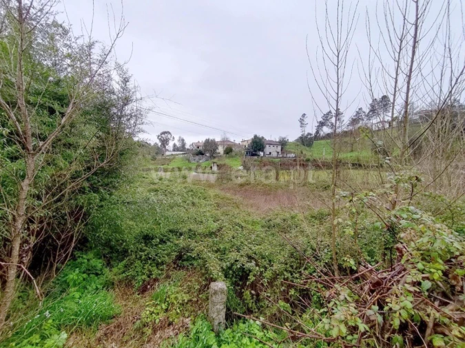 Moradia T2 para Venda em Livração Foto 7