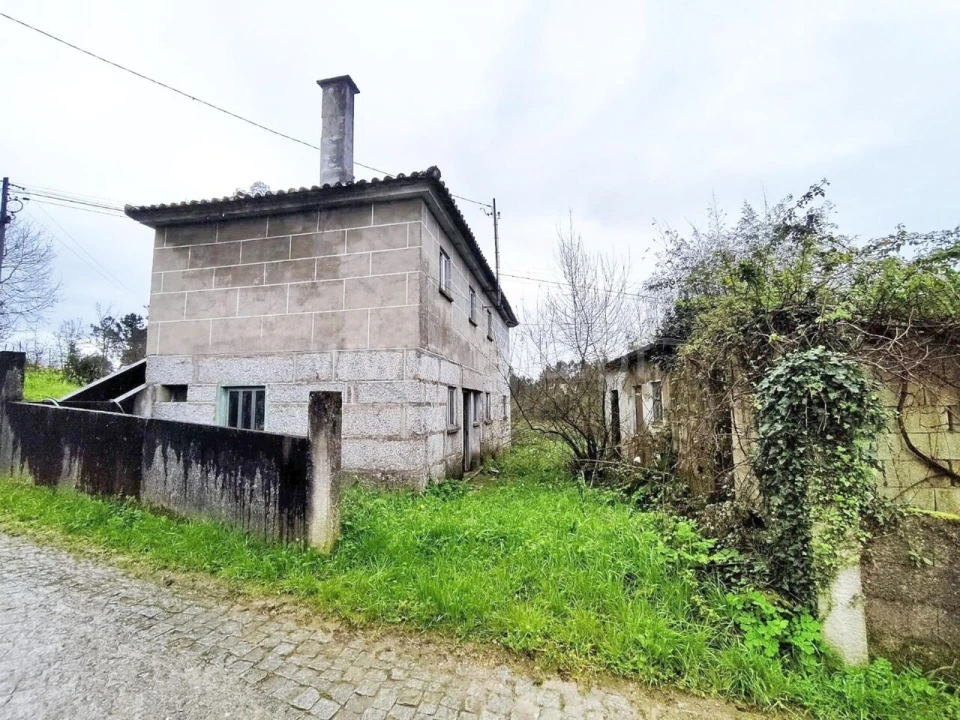 Moradia T2 para Venda em Livração Foto 4