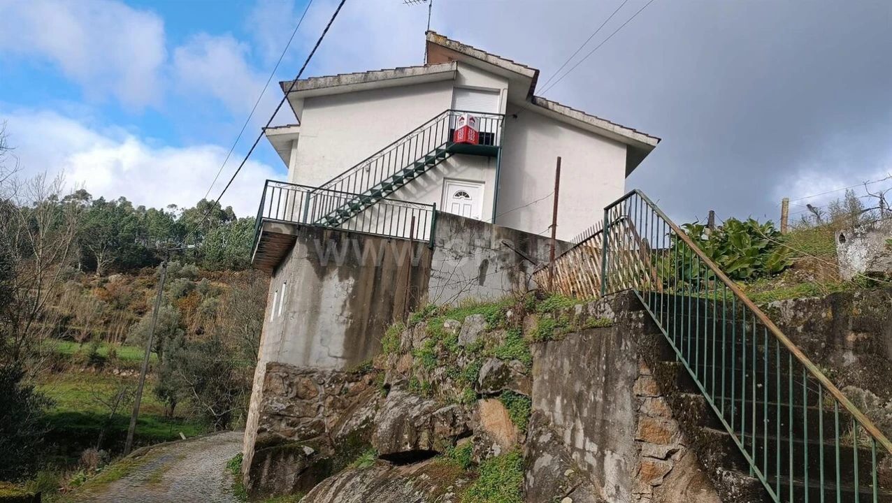 Quinta T3 para Venda em Penhalonga e Paços de Gaiolo Foto 13