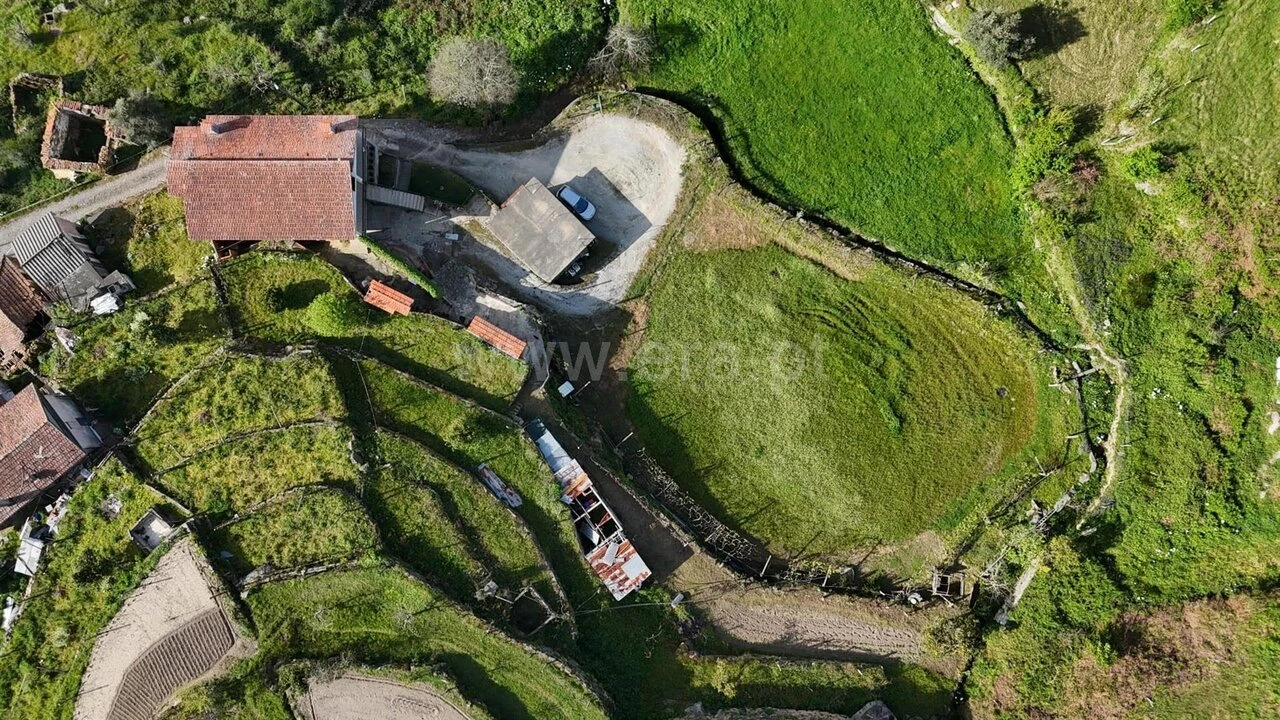 Quinta T3 para Venda em Penhalonga e Paços de Gaiolo Foto 1