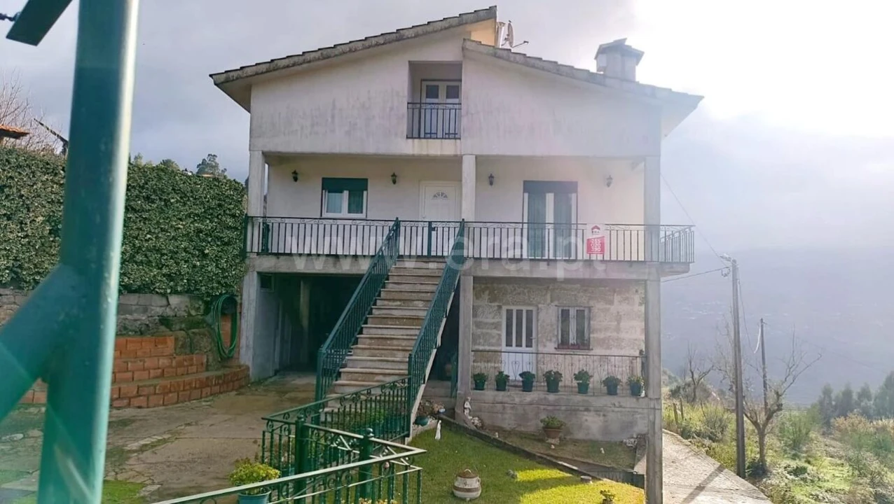 Quinta T3 para Venda em Penhalonga e Paços de Gaiolo Foto 2