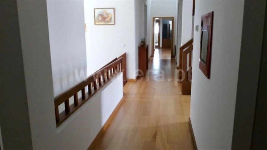 Negócio para Venda em Oliveira do Douro Foto 9