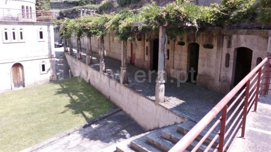 Negócio para Venda em Oliveira do Douro