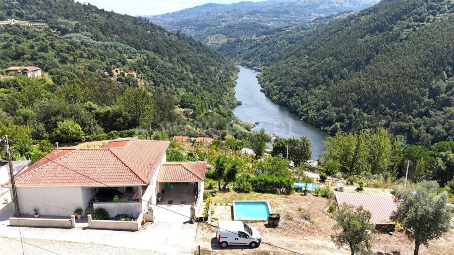 Moradia T3 para Venda em Penhalonga e Paços de Gaiolo Foto 18