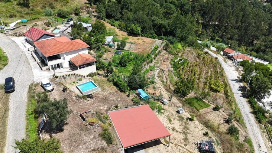 Moradia T3 para Venda em Penhalonga e Paços de Gaiolo Foto 20