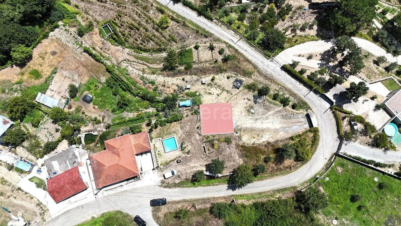 Moradia T3 para Venda em Penhalonga e Paços de Gaiolo Foto 17