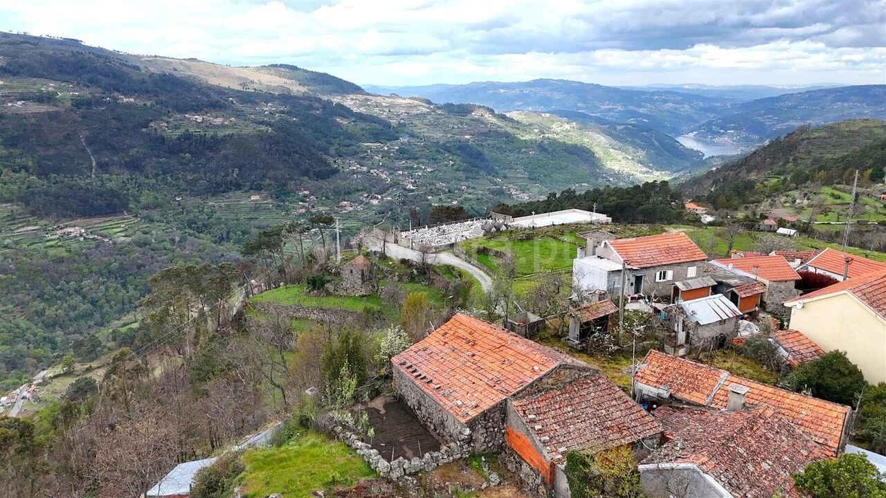 Moradia T0 para Venda em Ferreiros de Tendais Foto 16