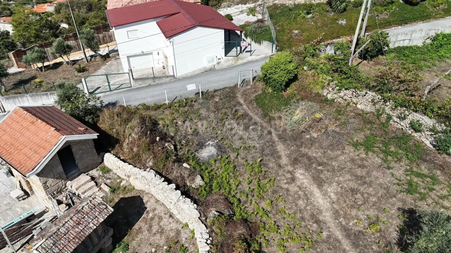 Moradia T3 para Venda em Penhalonga e Paços de Gaiolo Foto 7