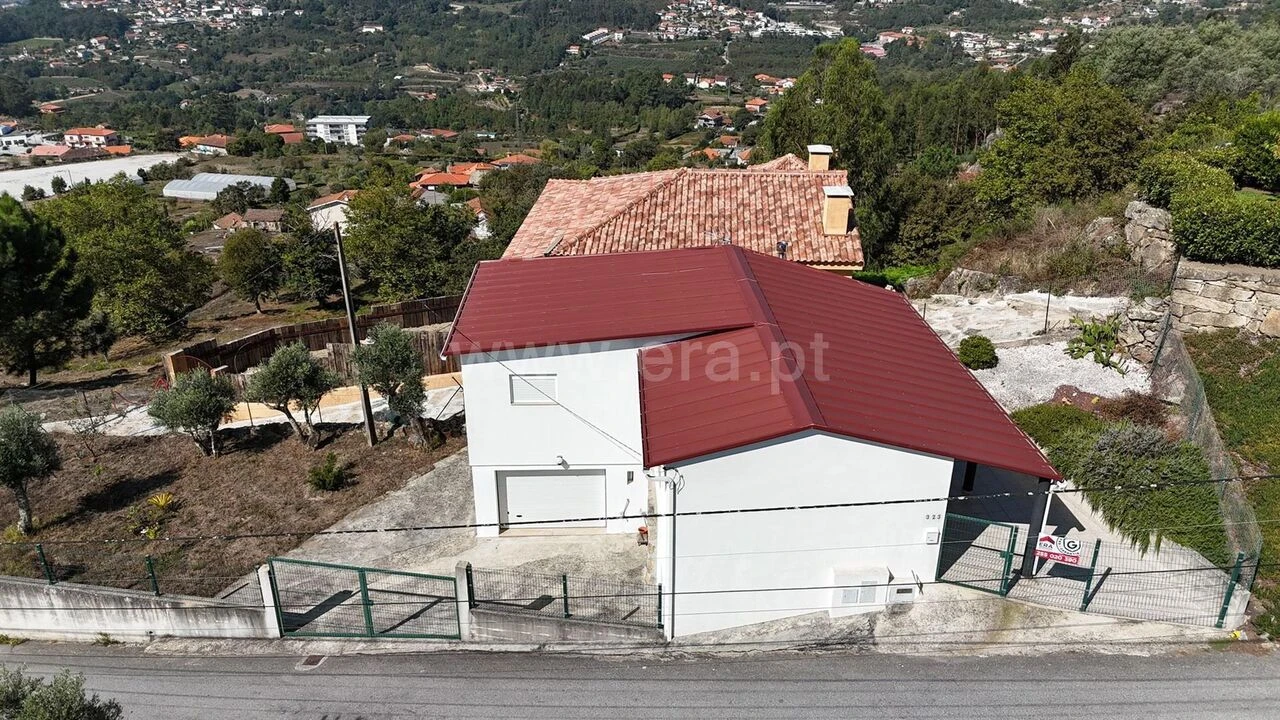 Moradia T3 para Venda em Penhalonga e Paços de Gaiolo Foto 5