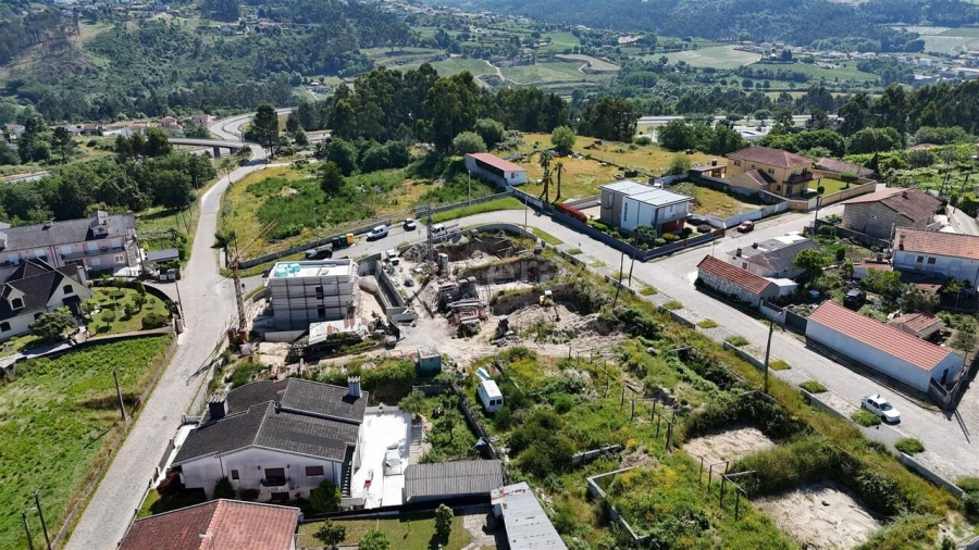 Moradia T3 para Venda em Castelões Foto 18