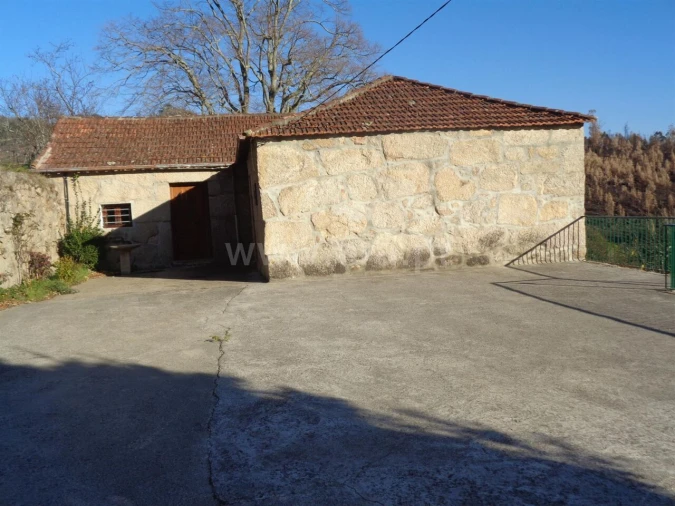 Quinta T3 para Venda em Penhalonga e Paços de Gaiolo Foto 6