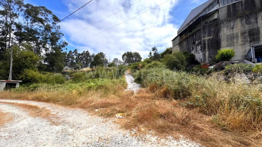 Terreno para Venda em Alpendorada, Várzea e Torrão Foto 7