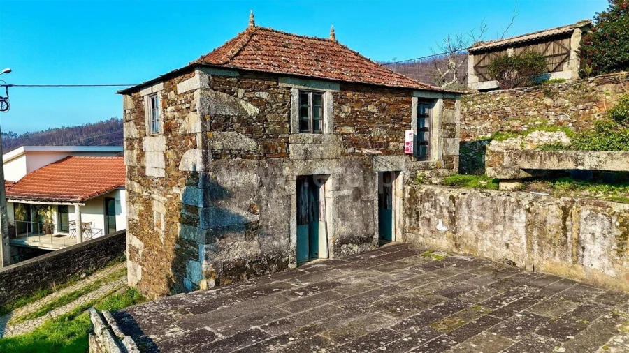 Moradia T3 para Venda em Canelas e Espiunca Foto 9