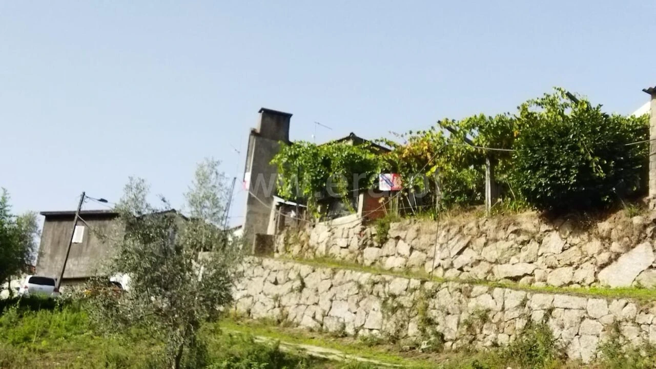 Moradia T2 para Venda em Gove Foto 11