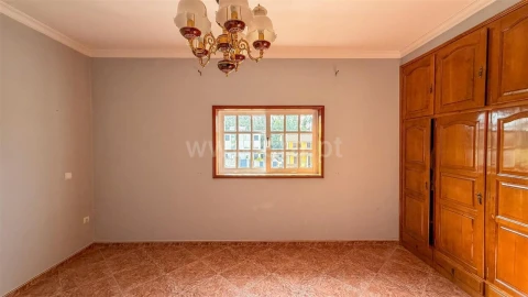 Moradia T4 para Venda em Vila Boa do Bispo