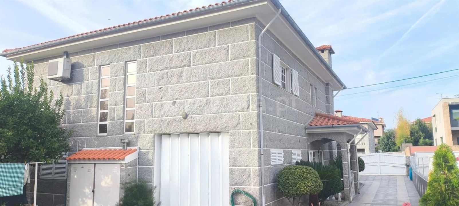 Moradia T4 para Venda em Vila Boa do Bispo Foto 2