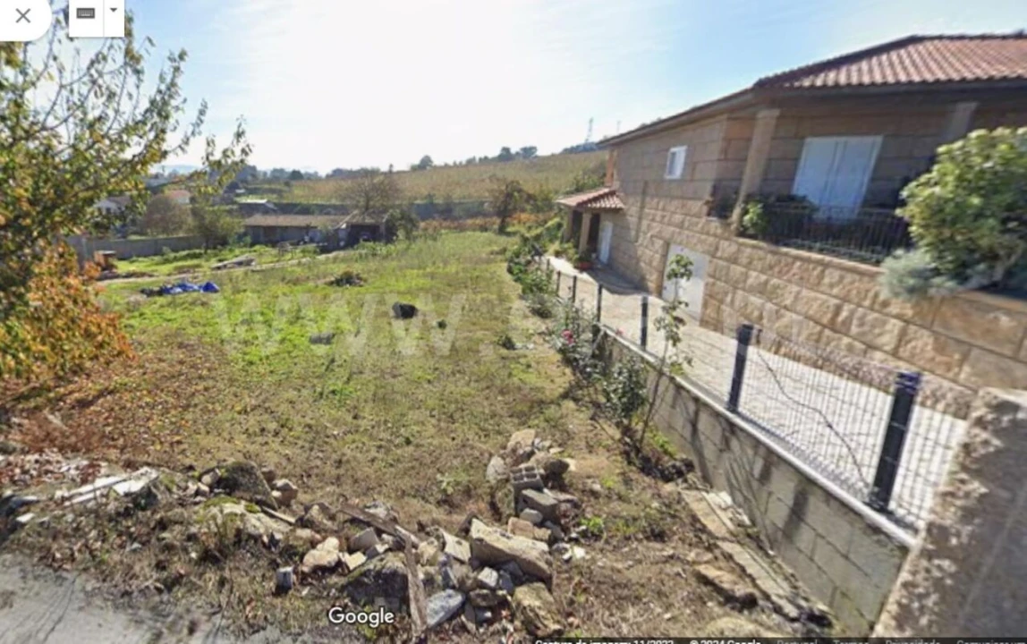 Terreno para Venda em Alpendorada, Várzea e Torrão Foto 2