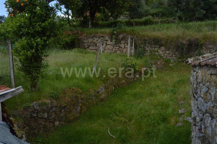 Moradia T1 para Venda em Grilo Foto 6