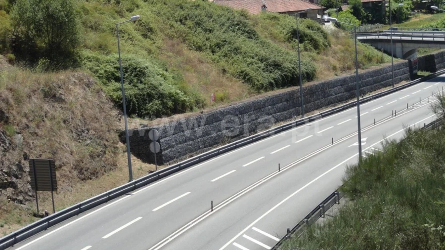 Terreno para Venda em Sobretamega