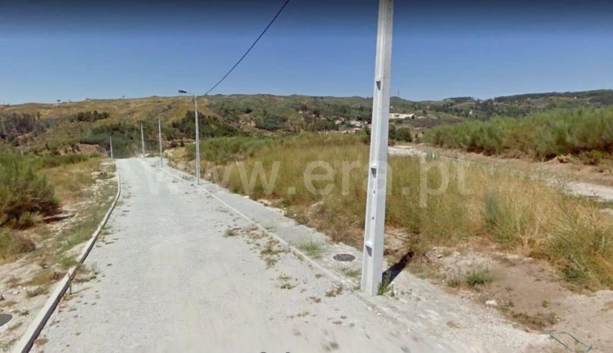 Terreno para Venda em Grilo Foto 2