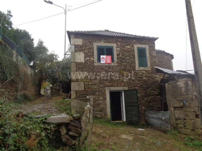 Moradia T3 para Venda em Nespereira Foto 6