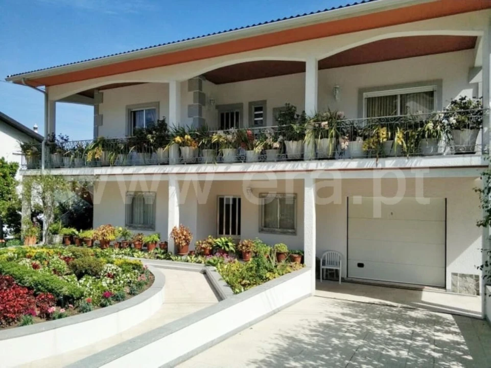 Moradia T3 para Venda em Paredes de Viadores e Manhuncelos Foto 14